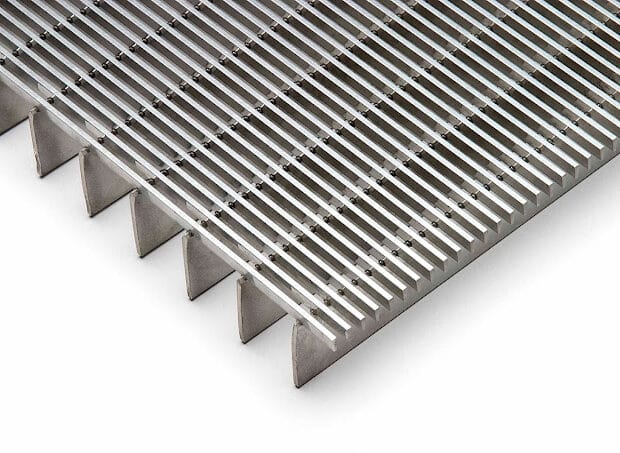 Stainless Drain Well Detail (2)