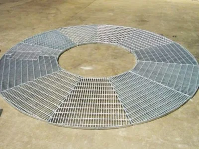 j1-400x300