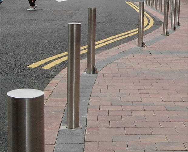 stainless-steel-bollard-main-image-KFTB101